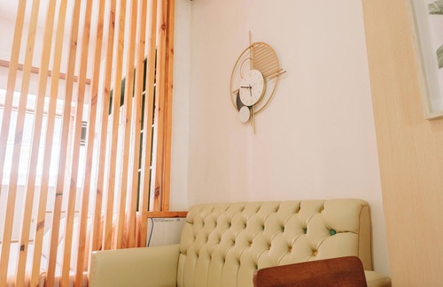 Mandurriao Condominio | Sleek & Stylish Urban Loft