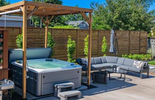 Chippawa Casa | Sleep 8 Hot Tub Backyard Retreat 5 Min To Falls