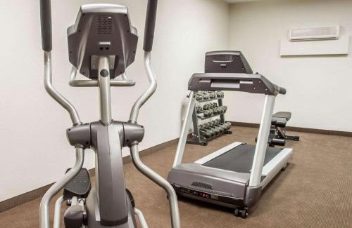 Camdenton Hotel | Sleep Inn & Suites Lake of the Ozarks