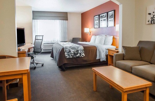 Camdenton Hotel | Sleep Inn & Suites Lake of the Ozarks