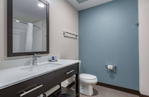 Franklin Hotel | Sleep Inn & Suites Milwaukee/Franklin