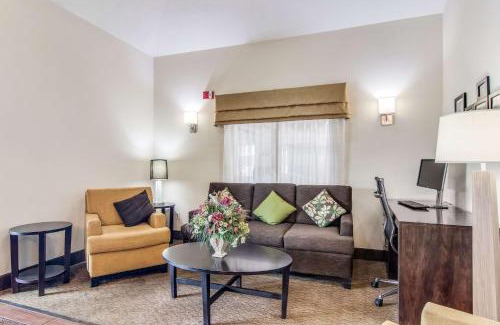 Austintown Hotel | Sleep Inn