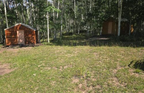 Monticello Casa | Sleeping Cabin East, roughing it gently