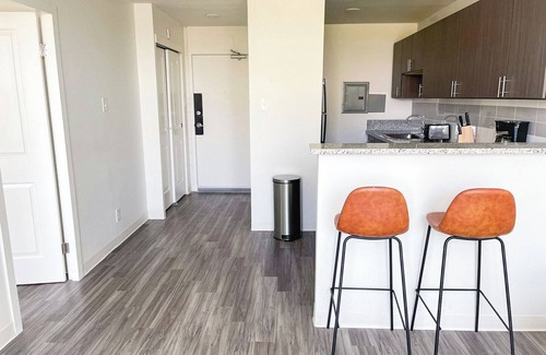 Walnut Hills Apartamento | Sleepover: Elegant 1BD/1BA + Gym - Cincinnati