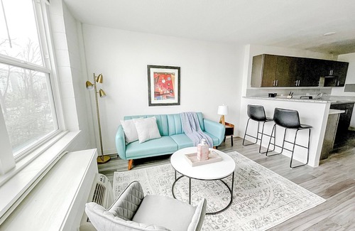 Corryville Apartamento | Sleepover: Updated 1BD/1BA + Gym - Cincinnati