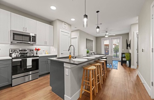 Fort Worth Apartamento | Sleeps 10 w/King Bed+Gym+Free Parking+Stockyards