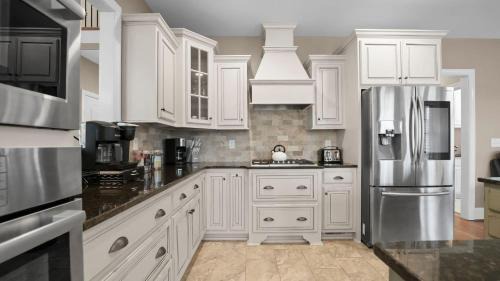 Sherrills Ford Casa | Sleeps 22 Lakefront w Private Dock Pool 2 Houses Lake Living by AvantStay
