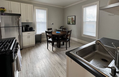 Minneapolis Casa | Sleeps 5☆2 bed☆Lower Duplex☆1.5mi to☆City Laundry