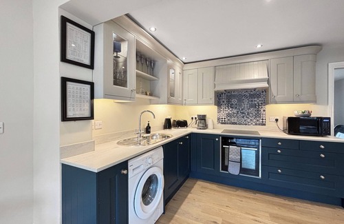 Grantham Cabaña | Sleeps 6, lovely 3-bedroom cottage in Harlaxton Village