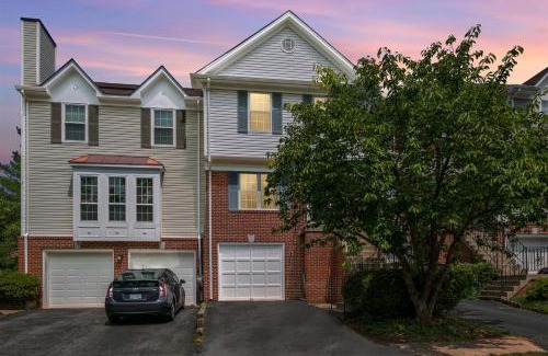 Countryside Casa | Sleeps 6, Nature trails, 40 Mins to DC, 2 cars MAX