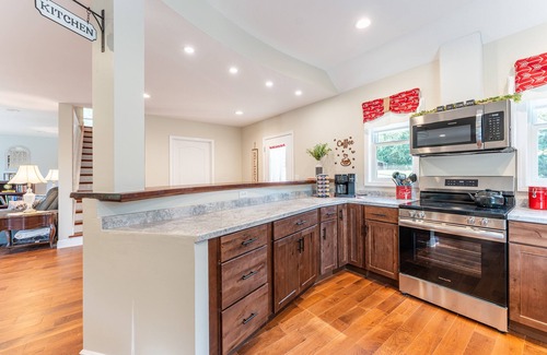 Elkton Cabina | Sleeps 6, Rural, Peaceful, Homey