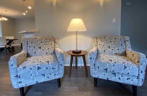 Colleyville Casa | Sleeps 8, Fully furnished, Beautiful cottage