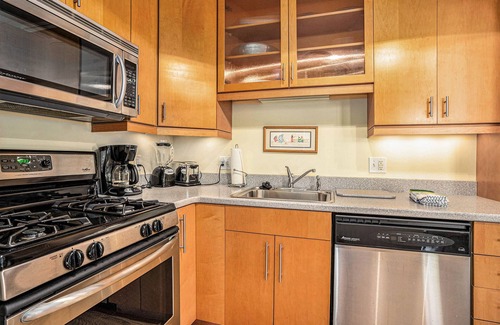 South Haven Cabaña | Sleepy Hollow Beach Resort introduces Gateway 49