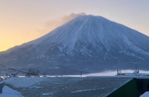 Kutchan Casa | SLOPE