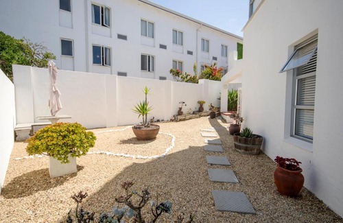 Big Bay Casa | Small Bay Guest House