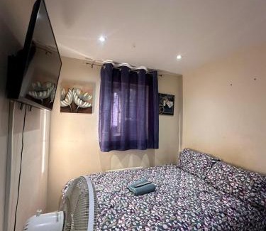 Thamesmead East Casa | Small Budget Roomz 2