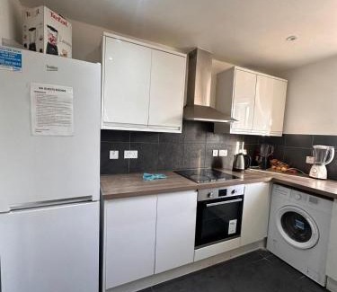 Thamesmead East Casa | Small Budget Roomz 2