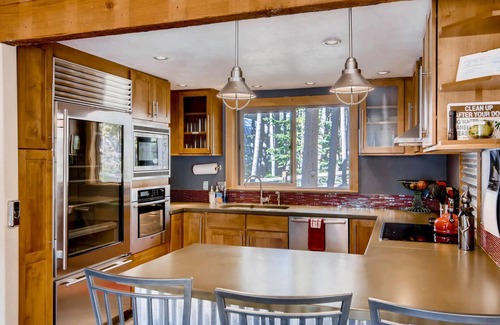 Breckenridge Heights Casa | Ideal para familias con patio cercado, inmejorables vistas a la ladera, a 5 minutos de la ciudad