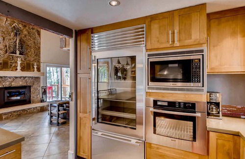 Breckenridge Heights Casa | Ideal para familias con patio cercado, inmejorables vistas a la ladera, a 5 minutos de la ciudad