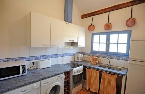 Beziers Cabaña | Pequeña casa, piscina compartida, cerca de Béziers y Canal du Midi, calma garantizada