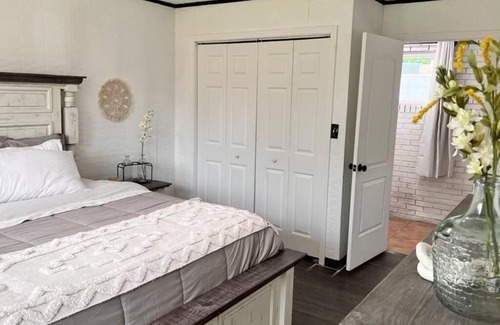 Dalton Chalet De Esquí | small rental for couple getaway