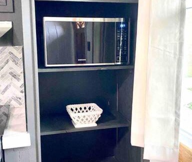 Dalton Chalet De Esquí | small rental for couple getaway