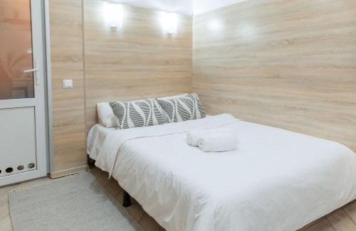 Lviv City Center Apartamento | SMART APARTMENTS З РЕМОНТОМ ДЕШЕВО В ЦЕНТРІ пл Теодора 5