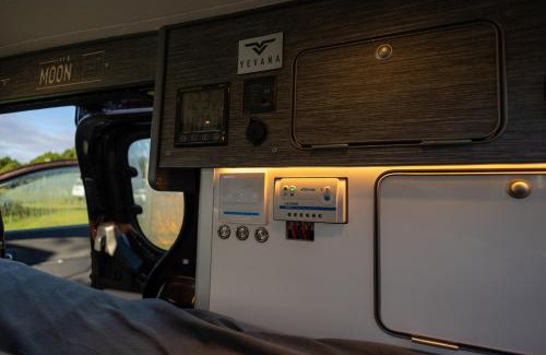Hafnarfjordur Otro | Smart Camper