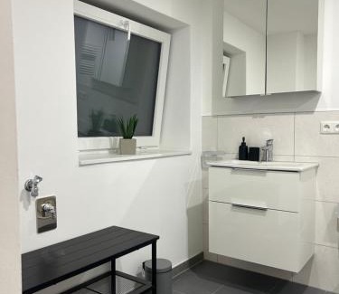 Muelheim Apartamento | Smart Home Bad Camberg - moderne Ferienwohnung