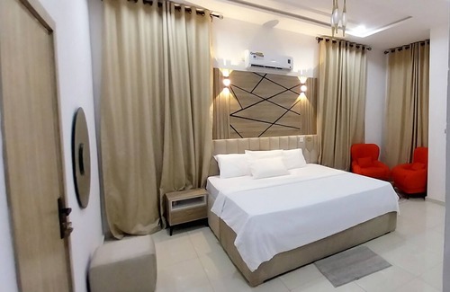 Ofin Hotel | Smart Home Hotel Lagos