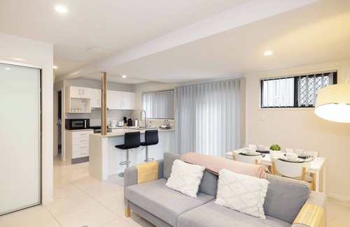 Sunnybank Apartamento | Smart Suites Self Check-in Apartments - 144 Dixon