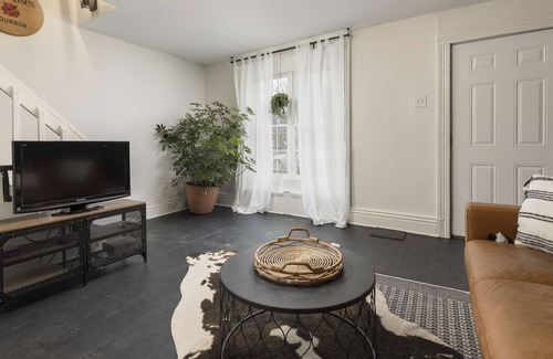 Smoketown Jackson Casa | Smoketown/Shelby park home sleeps 10!!!