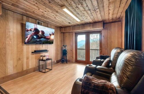 Chalet Village Chalet De Esquí | Smokies View Pools Pickleball Wood Fireplace HotTub Early Check