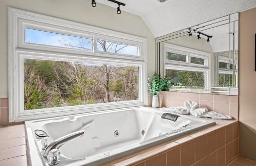 Black Bear Falls Casa | Smoky Dreams 2 by Avada Properties