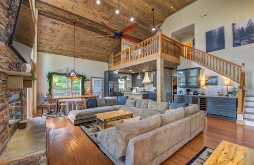 Gatlinburg - Pigeon Forge Cabina | Smoky's Bliss