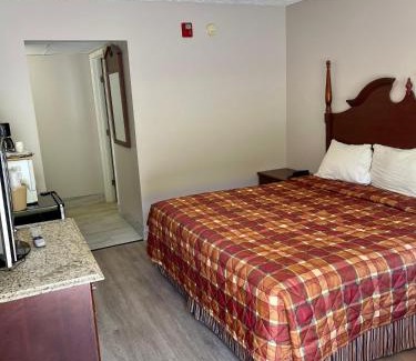 Pigeon Forge Hotel | Smoky View Inn