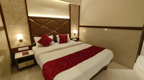 Prabhadevi Hotel | Smooth Hospitality