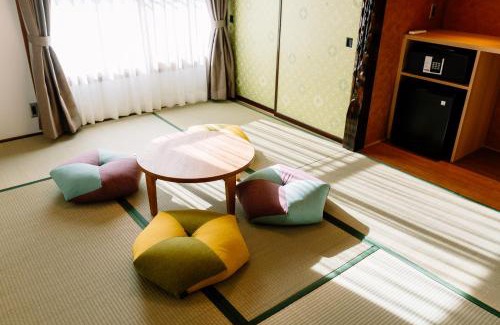 Ueda Casa | Smooth & Living