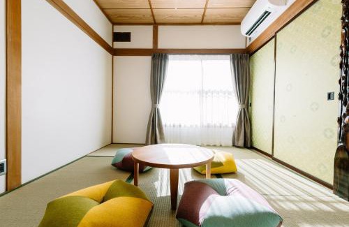 Ueda Casa | Smooth & Living