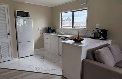 Snells Beach Casa | Snells Beach House 6 min walk to beach and playground