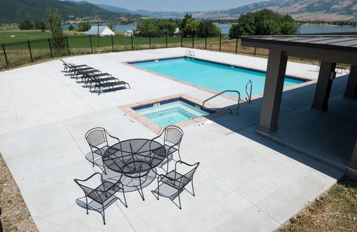 Huntsville Casa | Alquiler de vacaciones en la hermosa estación de esquí de Snowbasin cerca del embalse de Pineview con servicio gratuito de traslado a Snowbasin