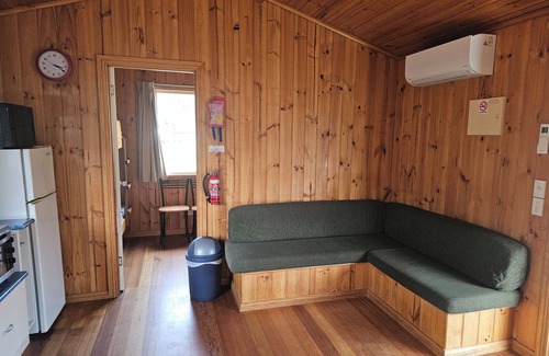 Snug Alquiler De RV | Snug Beach Cabin And Caravan Park