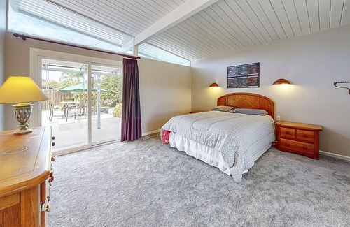 Bonita Casa | So Cal base