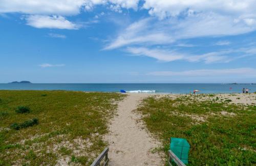 Armacao Casa | Sobrado Pé na Areia na Praia da Armação P143