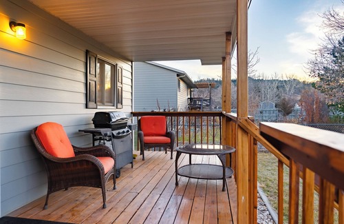 Spearfish Casa | SoDak Stay Spearfish