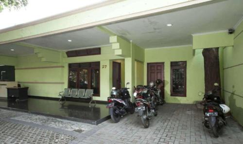 Surabaya Casa | Soerabaja Place Guest House