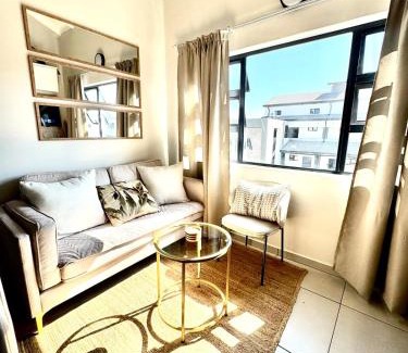 Greater Johannesburg Metropolitan Area Apartamento | SoftPod Loft in Prime Location Fourways