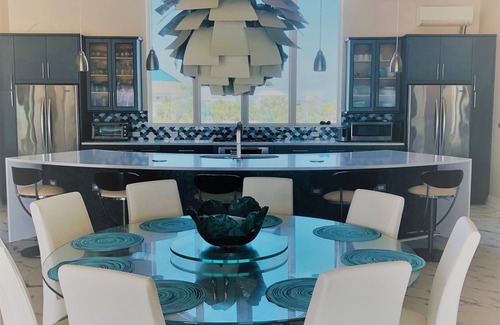 Pensacola Beach Casa | Sol LaRuu directo Gulf / BeachFront White Sand Beaches Contempory Home