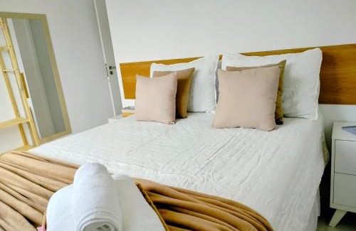 Aruanda Apartamento | Sol Prime Aracaju, 2 quartos com ar , varanda e vista para piscina, conforto a 6 minutos da Praia Aruana Prime Residence