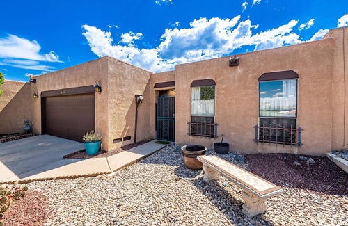 Paradise Hills Civic Apartamento | Sol y Suenos | 0 Bed, 1 Bath